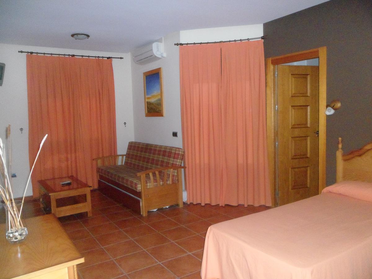 Hotel Rural La Encina Almadén Exterior foto